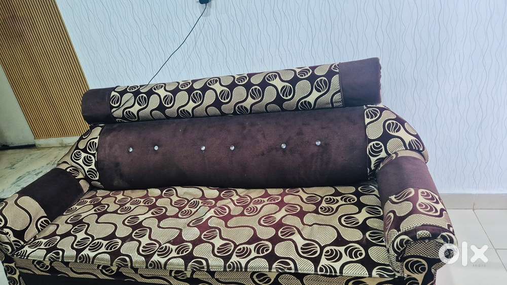 5 seater sofa