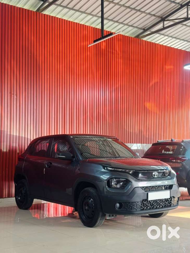 Tata Punch Pure, 2025, Petrol
