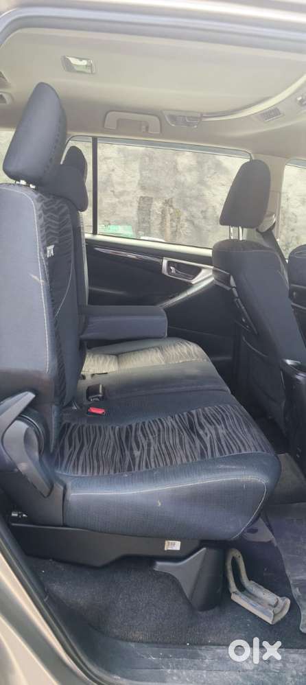Toyota Innova 2.5 V 7seater Crysta Edition, 2020, Diesel