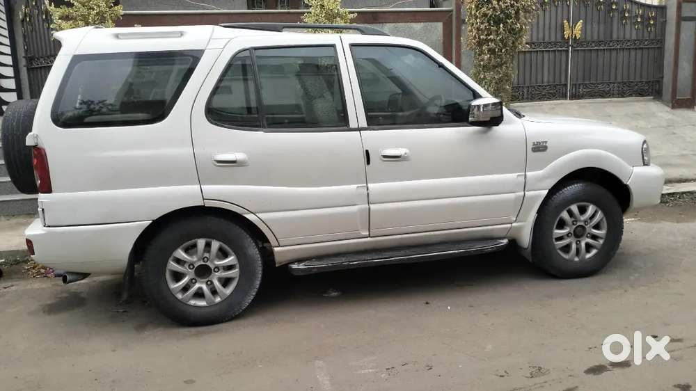 Tata Safari 2010