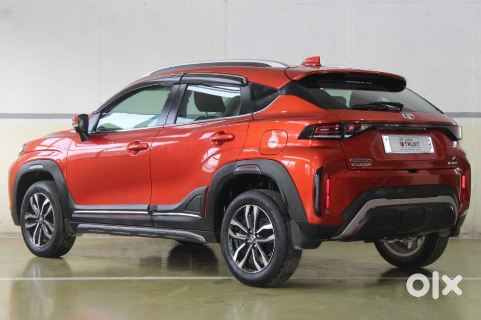 Toyota Urban Cruiser Taisor V 1.0 Petrol Mt, 2024, Petrol