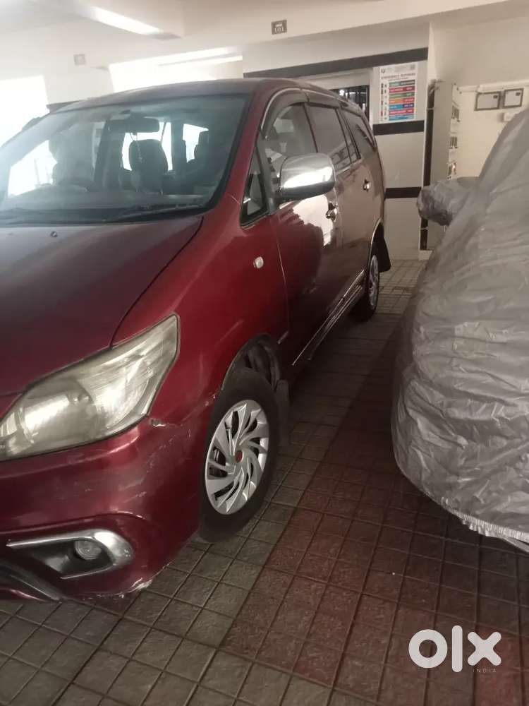 Toyota Innova 2012 Diesel Well Maintained