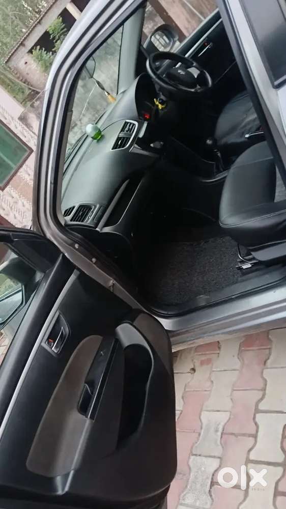 Maruti Suzuki Swift 2013