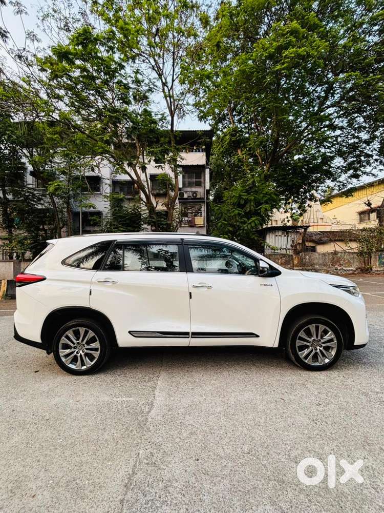 Toyota Innova Hycross 2.0 Zx Hybrid 7 Str, 2023, Electric