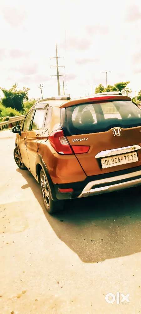 Honda Wrv Smt Diesel 2018 March 2nd Owner 87152km Run All Paper Comple