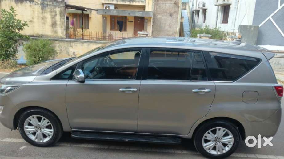 Toyota Innova Crysta 2.8z Automatic, 2020, Diesel