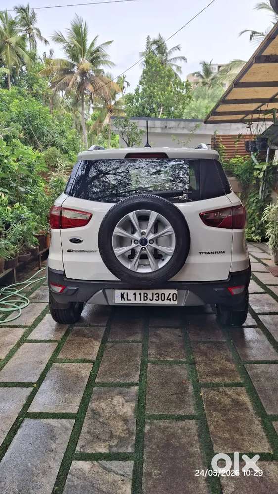Ecosport Petrol  41810 Km  Rs. 625000/-