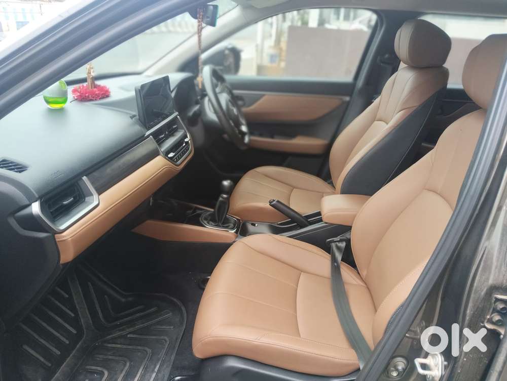 Honda Elevate Zx Mt, 2024, Petrol