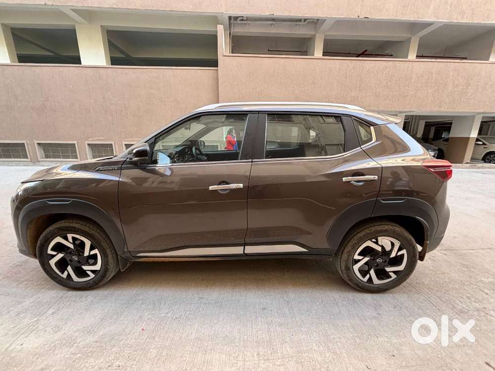 Nissan Magnite Xv Premium Turbo Mt