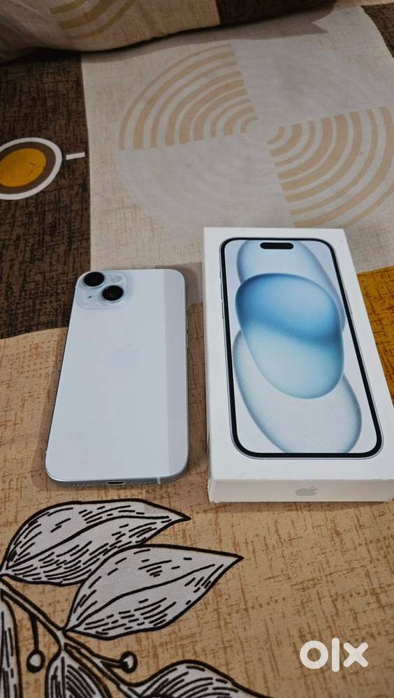 Iphone15 only 2 month old with bill box charger no dent battery 100% ...