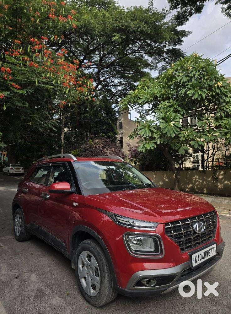 Hyundai Venue S 1.2 Petrol, 2019, Petrol