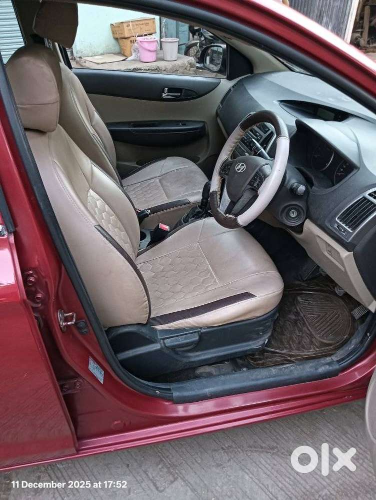 Hyundai I20 Sportz 1.4 Crdi 6 Speed Bs-iv, 2012, Diesel