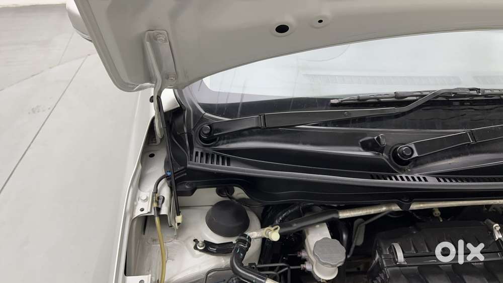 Maruti Suzuki Celerio Zxi Optional Amt, 2016, Petrol