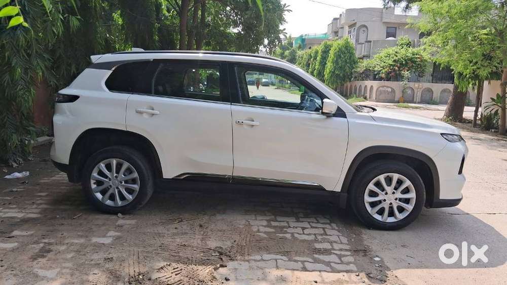 Maruti Suzuki Grand Vitara, 2024, Petrol