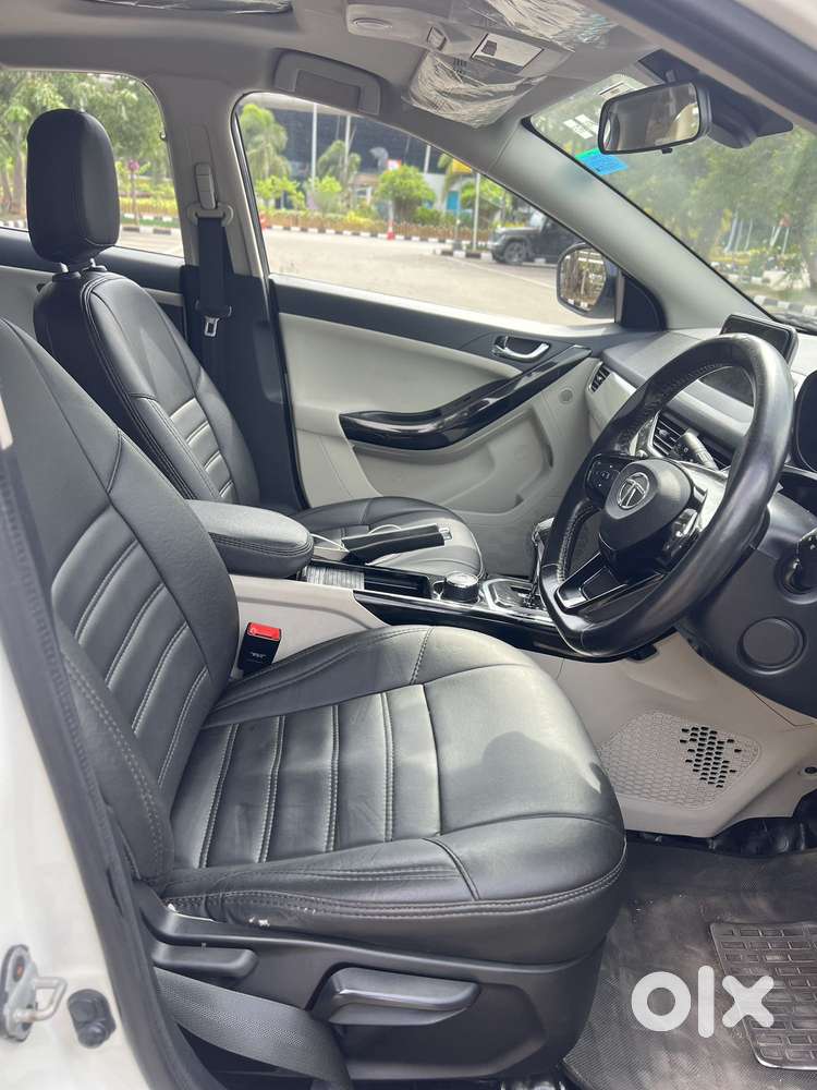 Tata Nexon 1.2 Revotron Xza Plus, 2020, Petrol