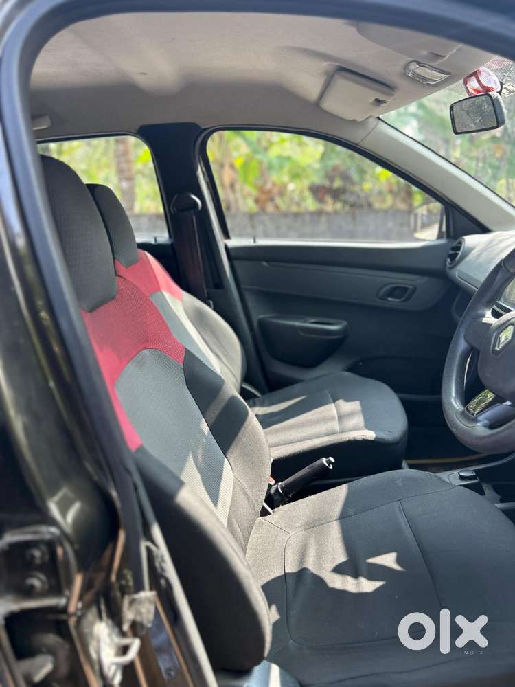 Renault Kwid Rxt (o) Easy-r, 2017, Petrol