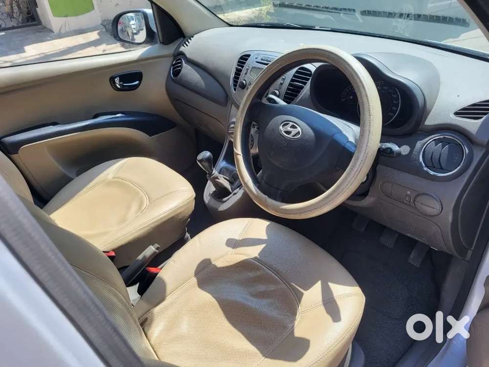 Doctor Used Hyundai I10 Sportz Petrol 2014