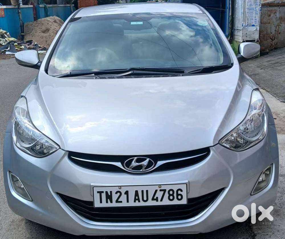 Hyundai Elantra 1.8 Sx Mt, 2013, Petrol