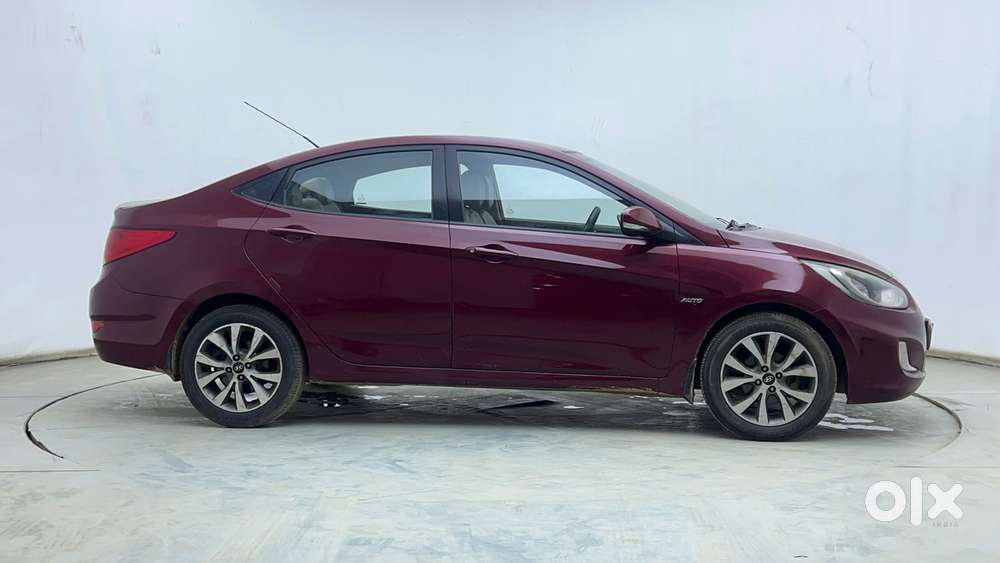 Hyundai Verna Fluidic 1.6 Vtvt Sx Automatic, 2014, Petrol