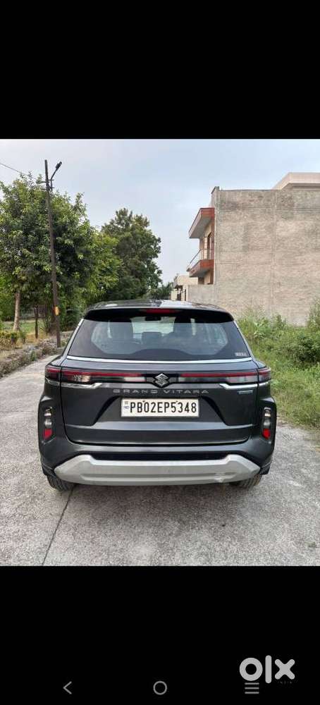 Maruti Suzuki Grand Vitara 1.5 Delta Smart Hybrid At, 2023, Petrol