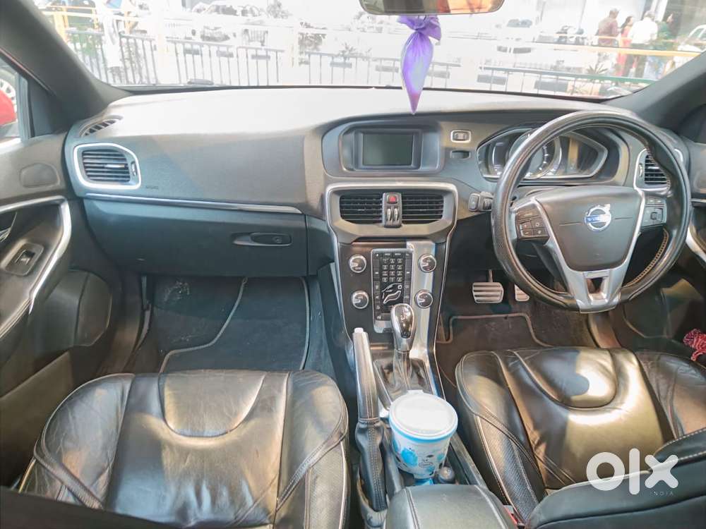 Volvo V40 D3 R Design, 2016, Diesel