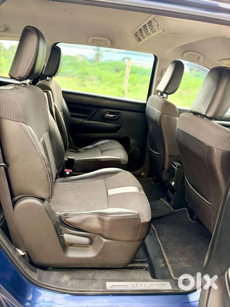 Maruti Suzuki Xl6 Alpha, 2021, Petrol