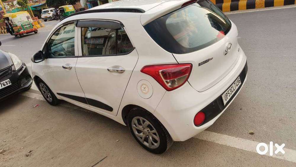 Hyundai Grand I10 Sportz Celebration Edition, 2017, Petrol