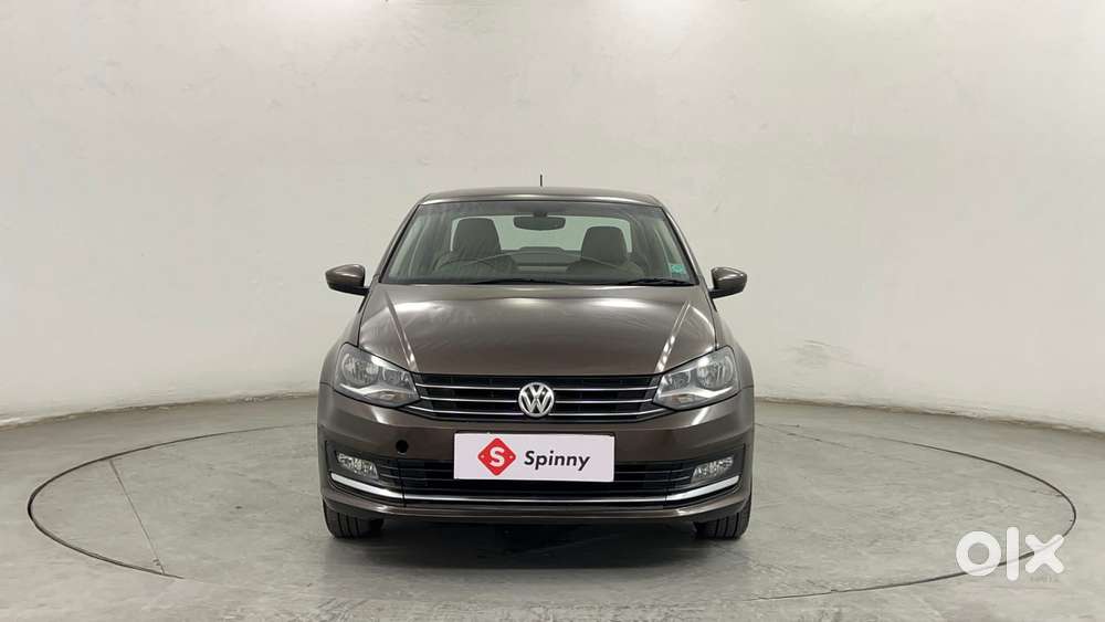Volkswagen Vento 1.2 Tsi Highline At, 2016, Petrol