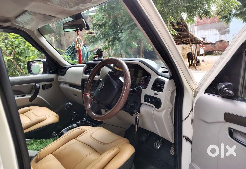 Mahindra Scorpio Classic 2022 Diesel Manual First-owner