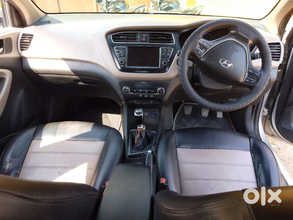 Hyundai Elite I20 2018 Diesel 90300 Km Driven