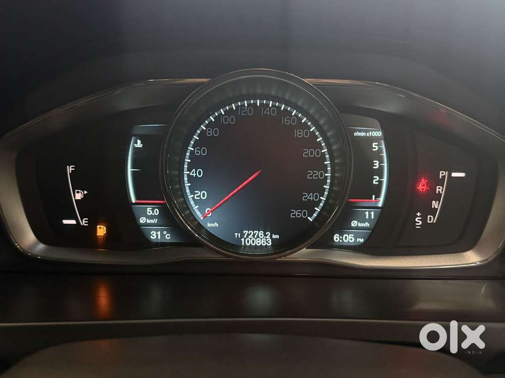 Volvo S60 D5 Inscription, 2015, Diesel