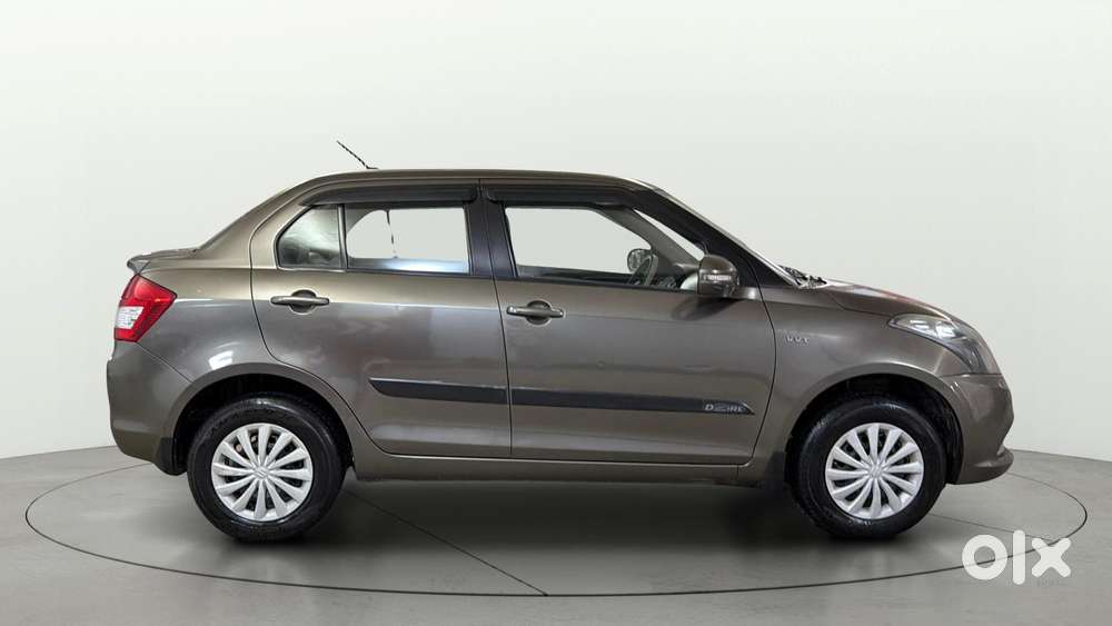 Maruti Suzuki Swift Dzire 1.2 Vxi Bsiv, 2016, Petrol