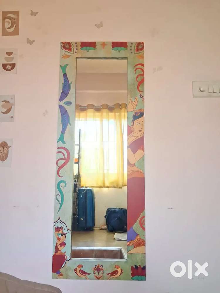 Decorative mirror