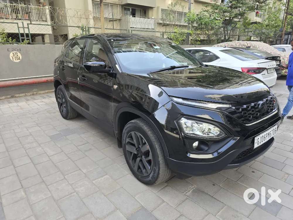 2023 Tata Harrier Xza+o  2.0 Litre Red Dark Edition 33000 Driven