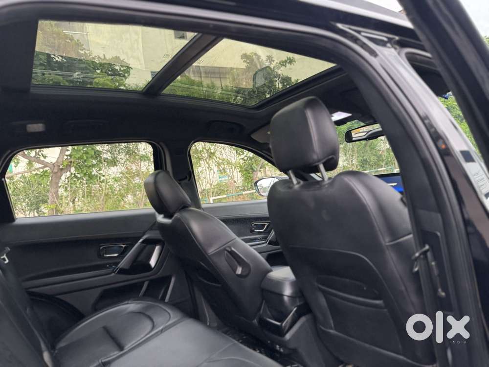 Tata Safari 2.0 Xz Plus Dark Edition, 2023, Diesel
