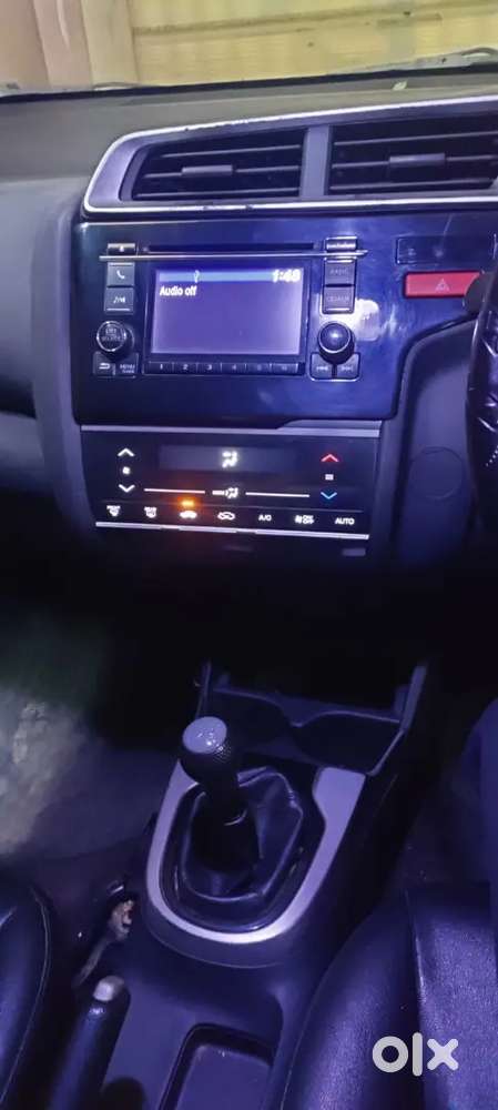 Honda Jazz 2015 Cng & Hybrids Well Maintained