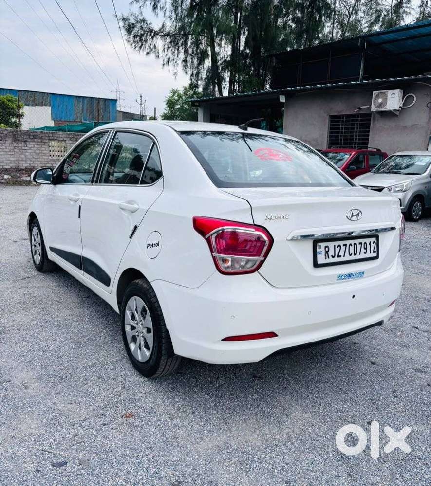 Hyundai Xcent 1.2 Vtvt S, 2014, Petrol