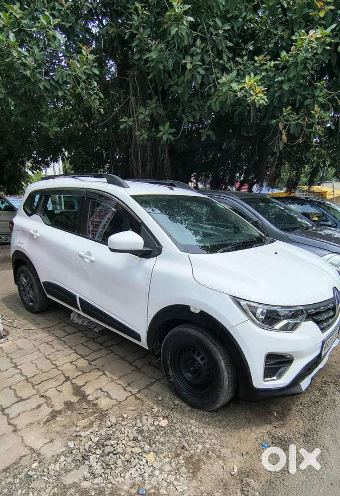 Renault Triber Rxz, 2020, Petrol