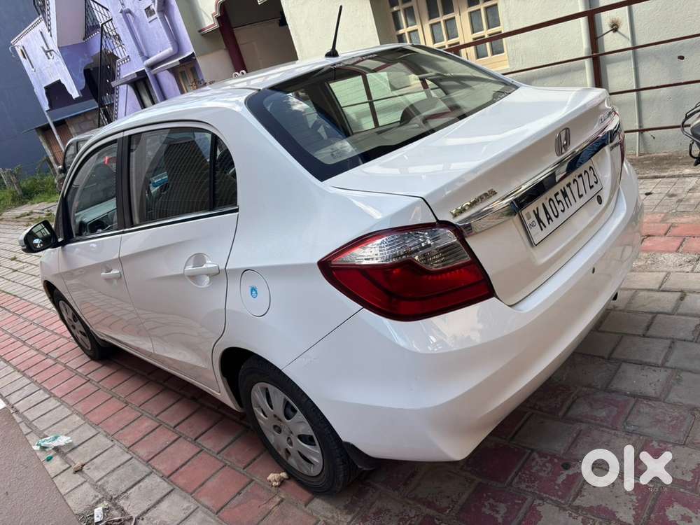 Honda Amaze Petrol Well Maintained