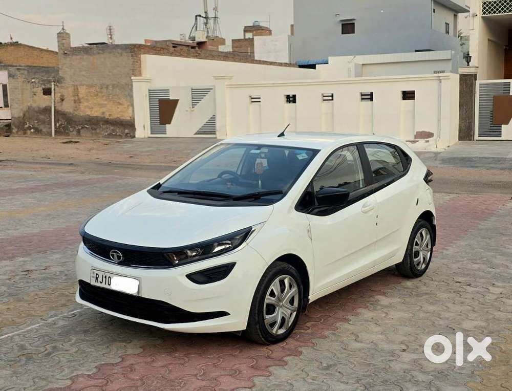 Tata Altroz Xm Plus Icng, 2023, Petrol