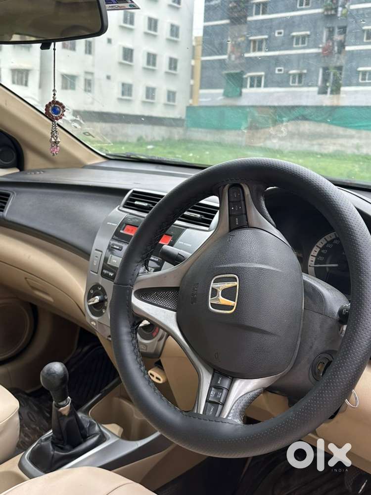 Honda City V Mt Sunroof
