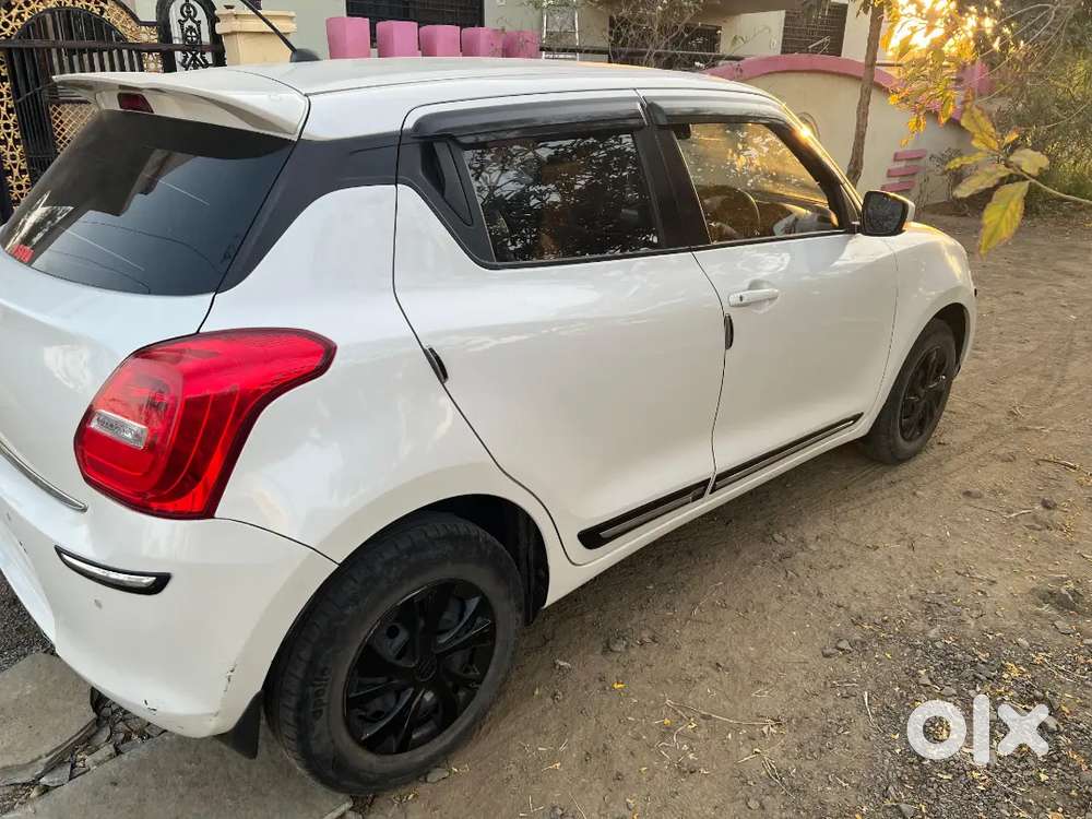 Maruti Suzuki Swift Vxi 2018