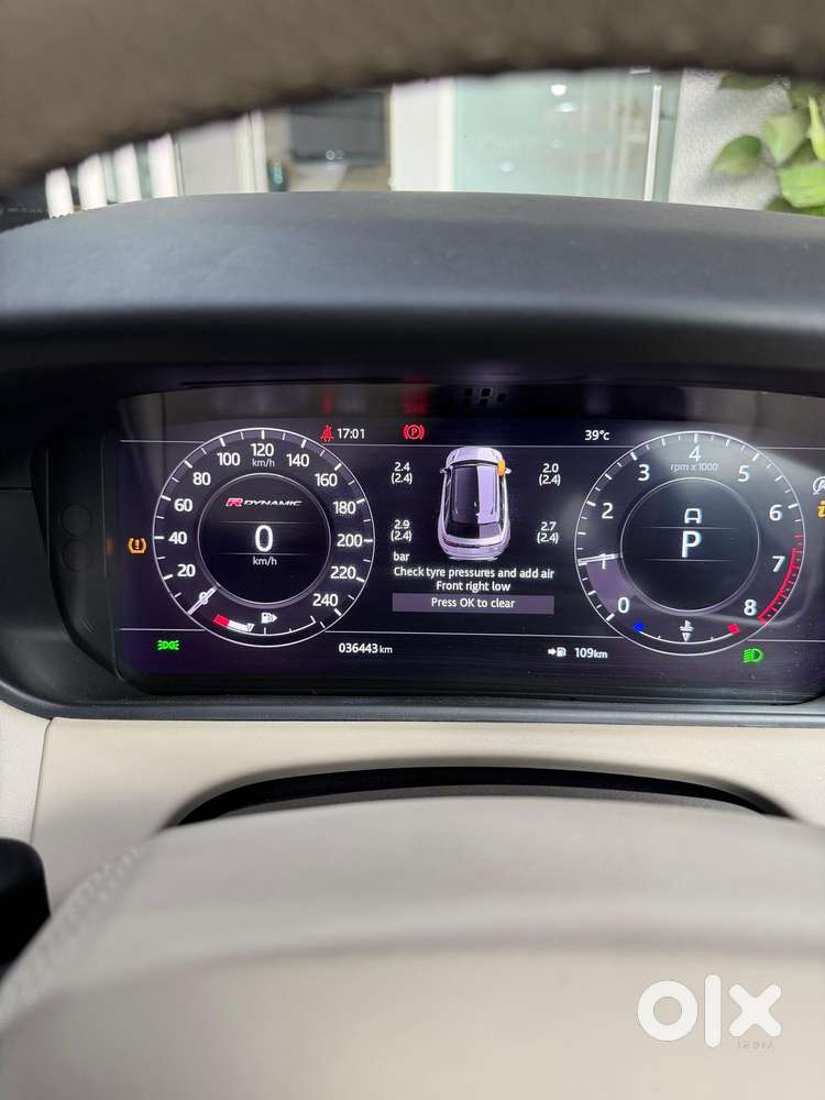 Land Rover Range Velar P250 R-dynamic, 2020, Petrol