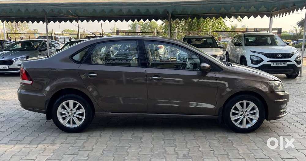 Volkswagen Vento 2010-2013 Petrol Highline At, 2017, Petrol