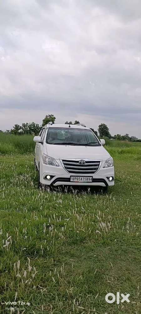 Toyota Innova Petrol Manual 2010 Car