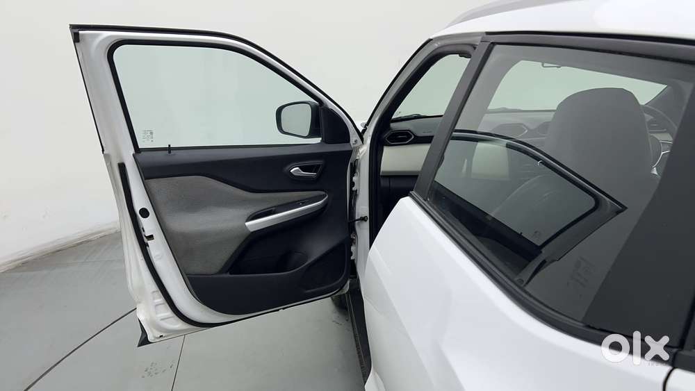Nissan Magnite 1.0 Xl Turbo Cvt, 2021, Petrol