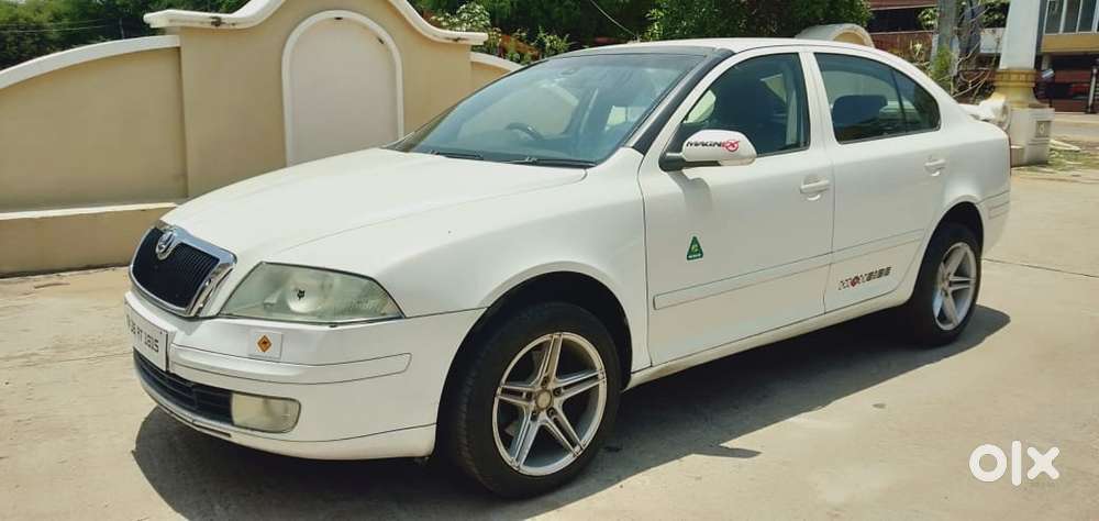 Skoda Laura Ambition 2.0 Tdi Cr Mt, 2008, Diesel