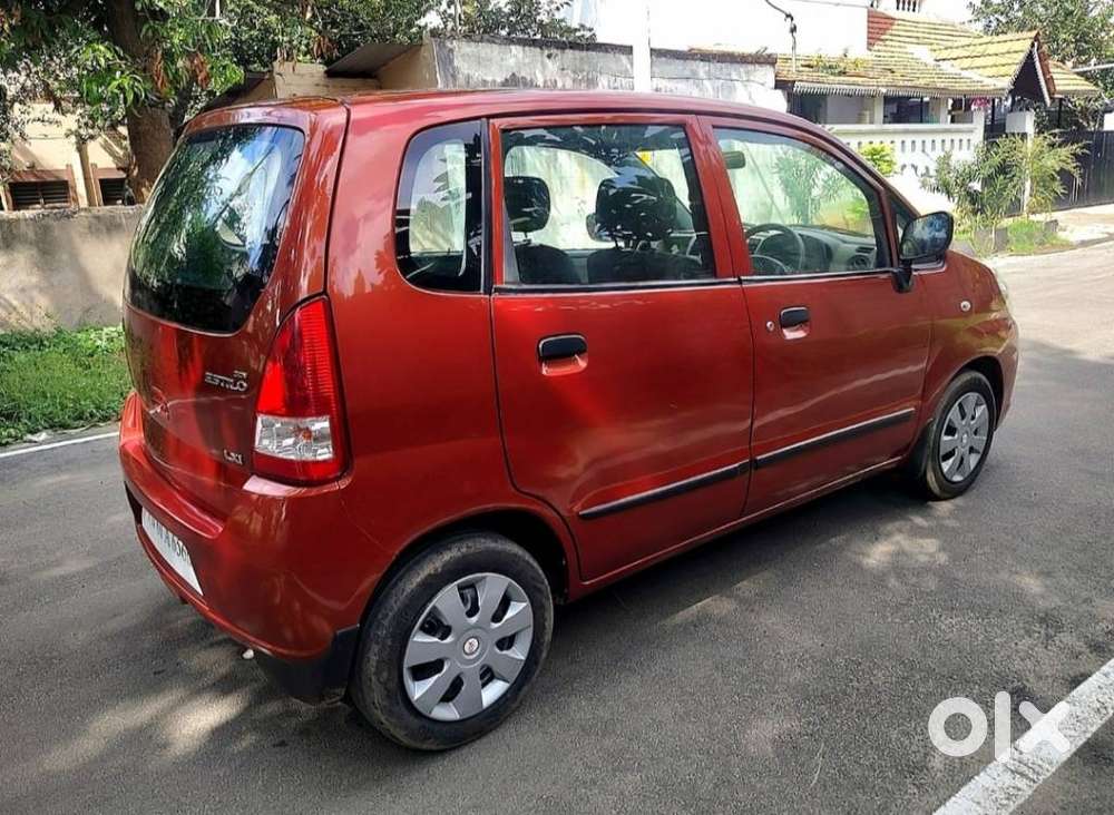 Maruti Suzuki Zen Estilo Lxi Bs Iv, 2011, Petrol