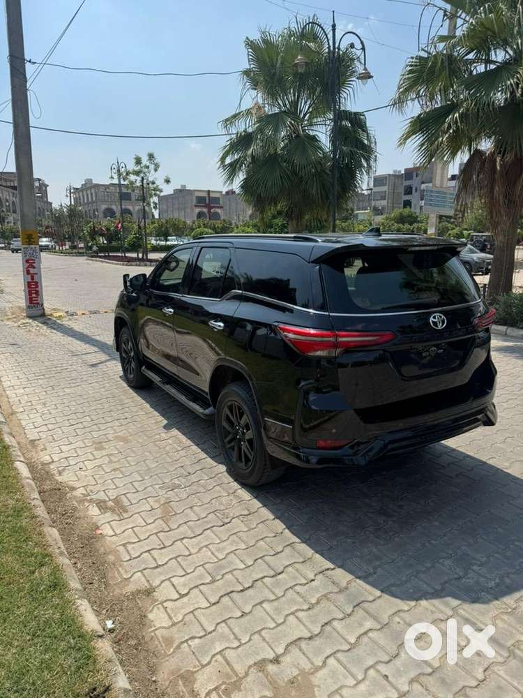Fortuner 4*4 Auto Black Ppf Done