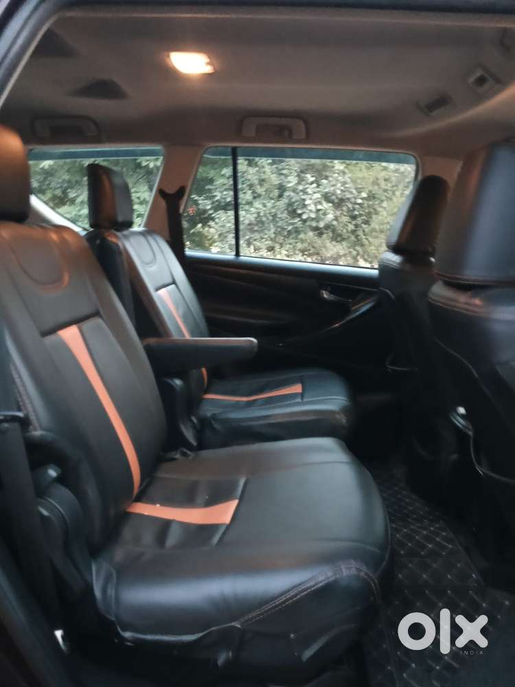 Toyota Innova Crysta 2.4 G Mt 8s, 2017, Diesel